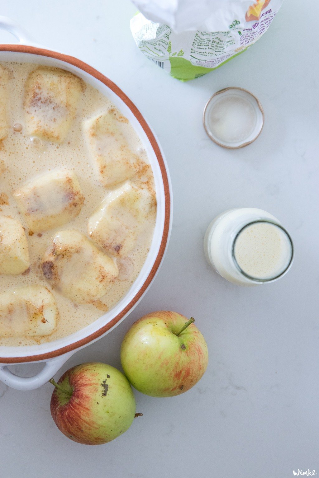 Van een mand geplukte appels maak je een appelclafoutis - wimke.nl