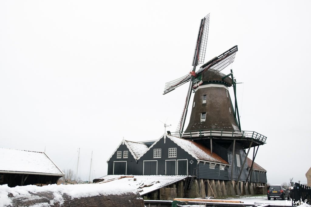 Kerst & Sneeuwfoto's - De molen van IJlst - www.wimke.nl