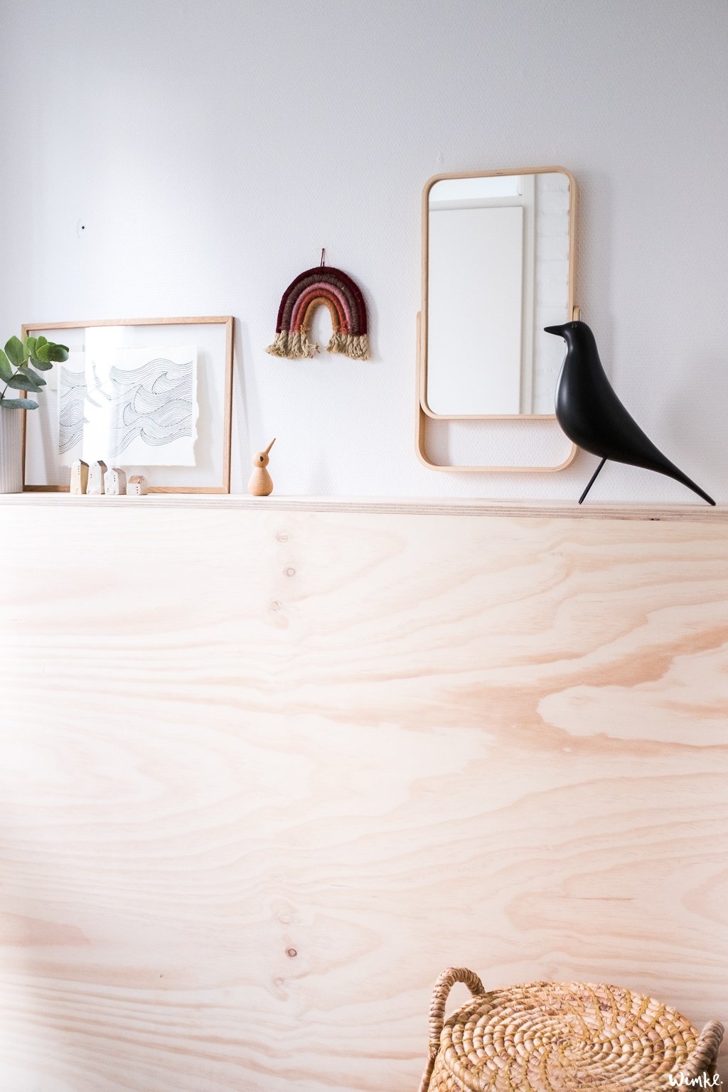 Een opgeruimde hal - Eames House Bird - (c) Wimke.nl